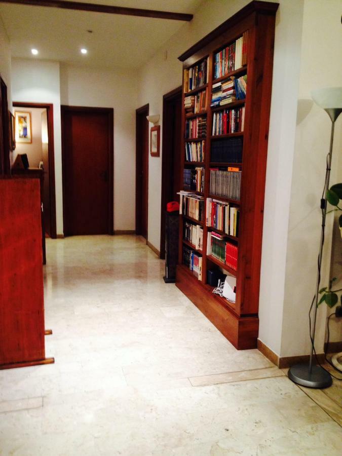 Appartamento La tua Casa a Firenze con parcheggio privato per 2 auto Esterno foto